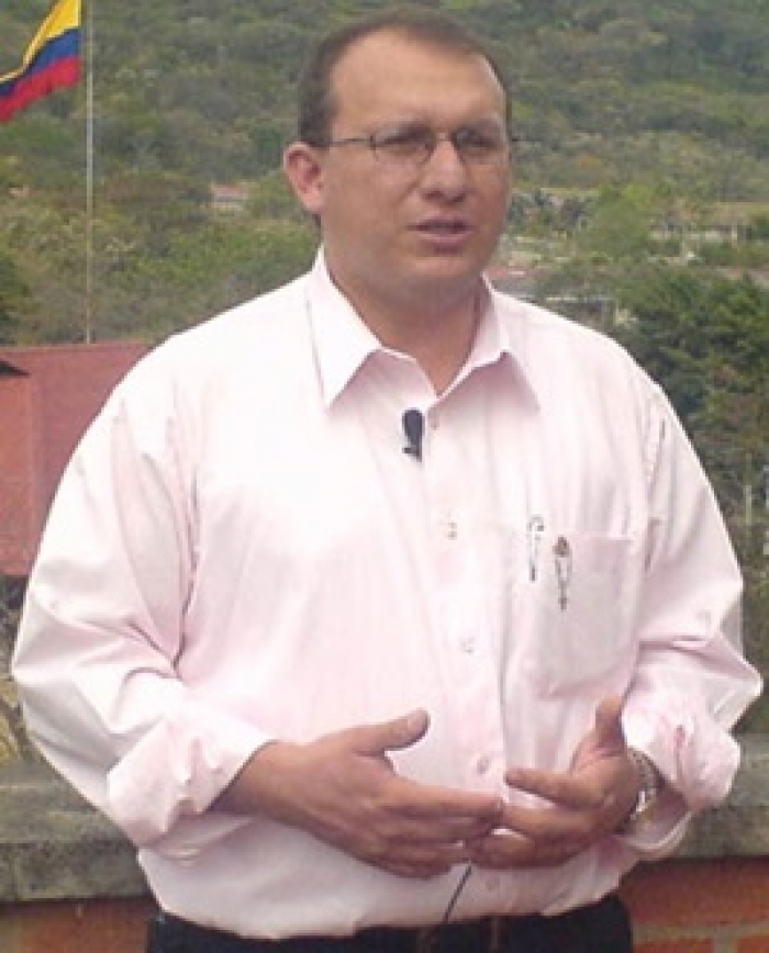 Juez concedió el beneficio de prisión domiciliaria al exgobernador Whitman Porras