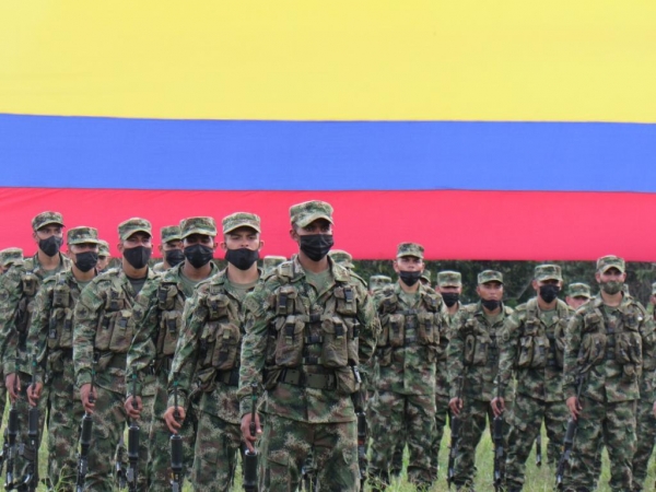 620 soldados juraron lealtad a la bandera en Saravena, Arauca