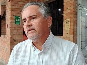 Braulio Castelblanco denuncia que al parque La Iguana lo tienen de basurero