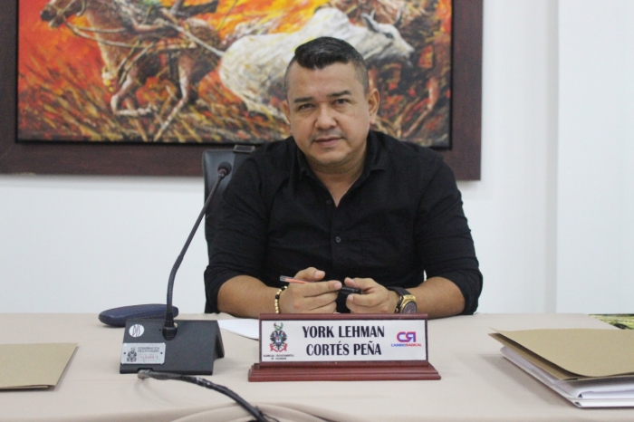 Convocan a consejo de seguridad luego de ataque a bala a vehículo en el que se movilizaba el diputado York Cortés