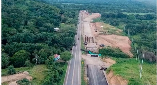 Cierres parciales en la vía Villavicencio-Yopal por construcción de puentes