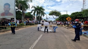 Accidente en Villanueva: Un hombre terminó debajo de las llantas de un tracto camión