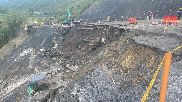 Por diez días estaría cerrada la vía Aguazul- Sogamoso mientras se supera la emergencia