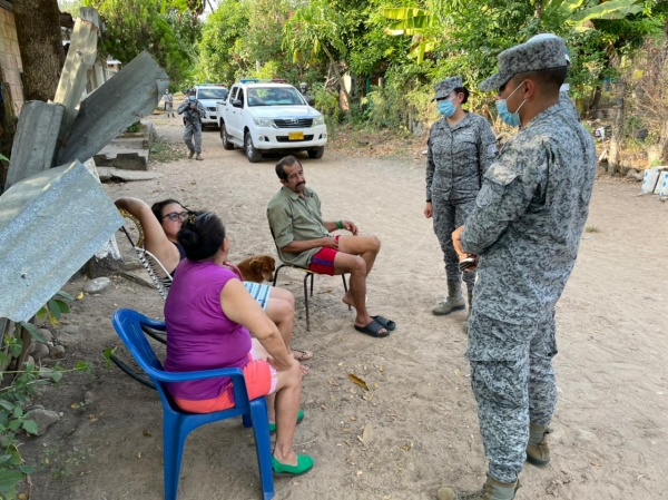 El Grupo Aéreo del Casanare recorre barrios de Yopal dialogando con los ciudadanos