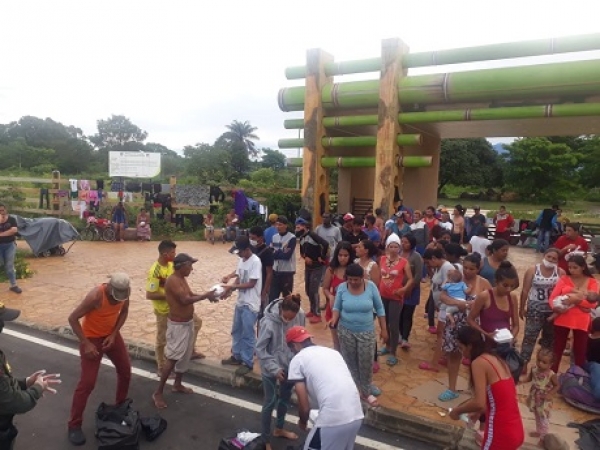 Corredores humanitarios a migrantes venezolanos deberán facilitar instituciones, ordena Tribunal de Arauca