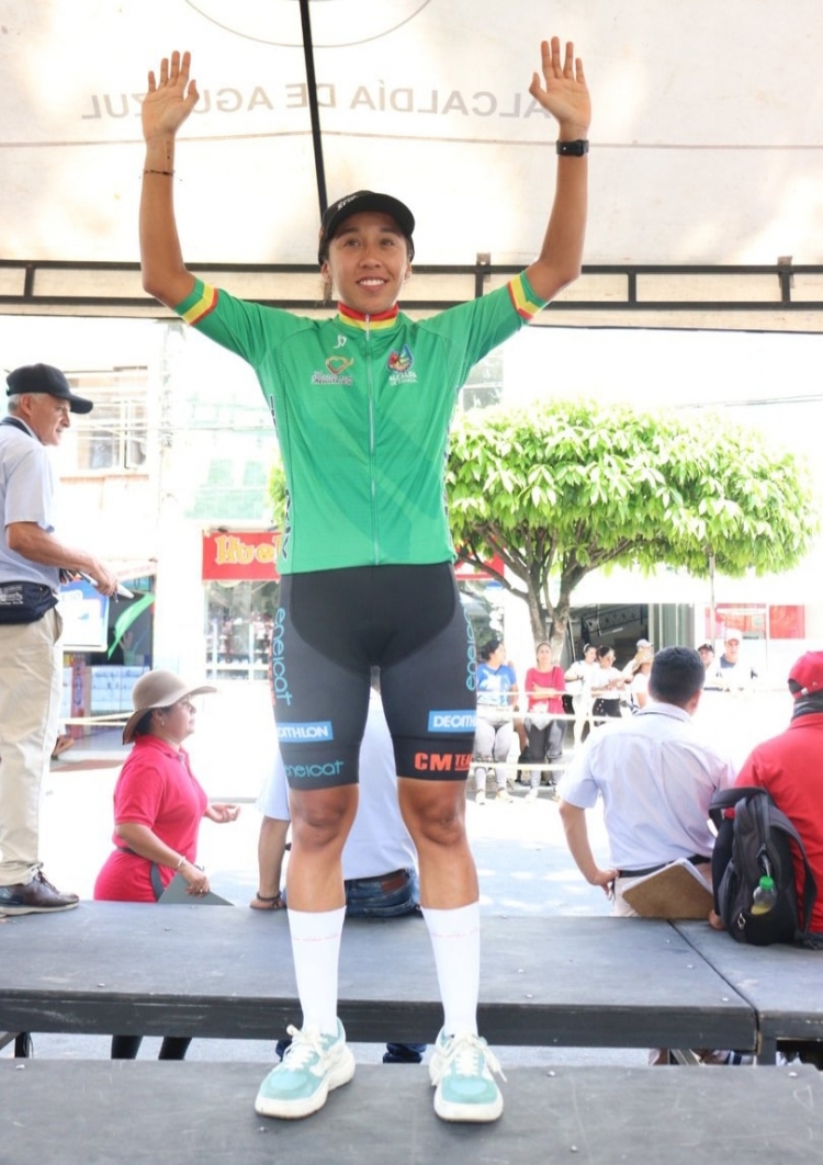 Casanareña María Paula Latriglia gana la Clásica Ciclística Ciudad Aguazul