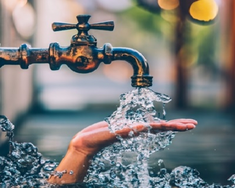 EAAAY advierte sobre baja presión en el suministro de agua