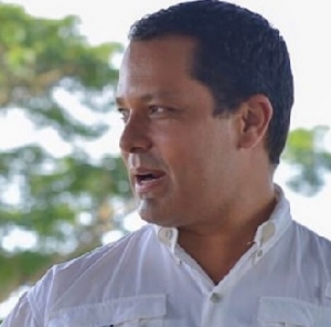 Exgobernador de Cesar, Luis Alberto Monsalvo Gnecco, enfrenta cargos por presuntas irregularidades en el PAE