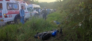 Motociclista perdió el control de su moto y falleció en vía de Tauramena