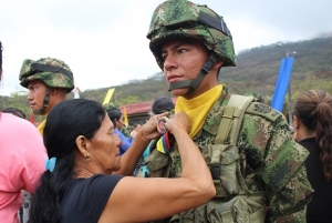 Juraron a la bandera soldados de la democracia