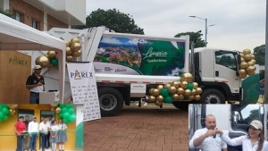 Baterías sanitarias y carro compactador entregó Parex en Villanueva