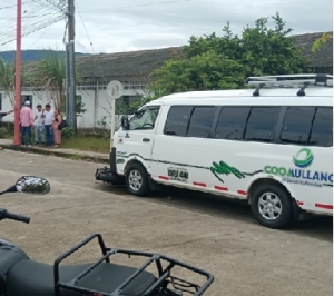 Dos personas resultaron lesionadas en accidente de tránsito en Monterrey