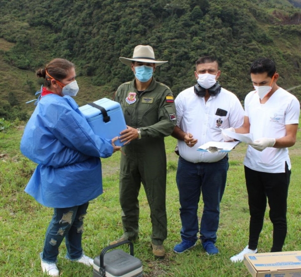 Fuerza Aérea continúa trasladando insumos médicos a las zonas más apartadas de Casanare