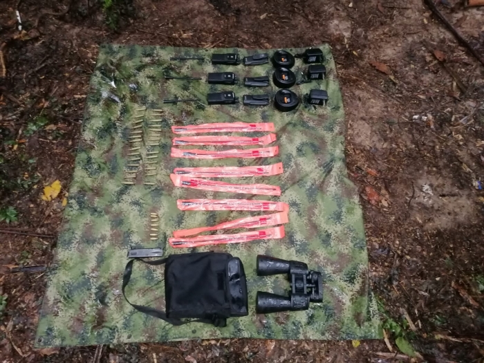 Hallan depósito de armas y municiones de las disidencias de las Farc en Puerto Rondón, Arauca