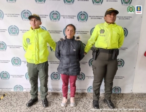 Cárcel para mujer señalada de abusar de una niña en el baño de un colegio de Bogotá