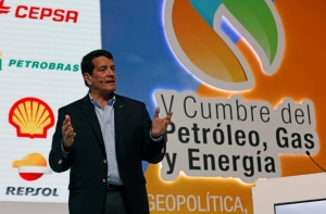 La industria del petróleo y gas destaca labor de Felipe Bayón al frente del Grupo Ecopetrol