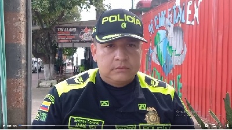 Camión distribuidor de cerveza fue atracado en la ciudadela La Bendición
