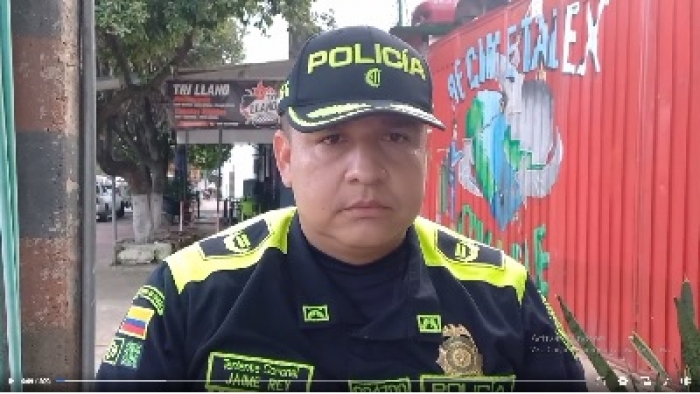 Camión distribuidor de cerveza fue atracado en la ciudadela La Bendición