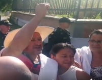 “A los líderes jamás le callan la boca” gritaba Ferney Salcedo en su traslado a la cárcel