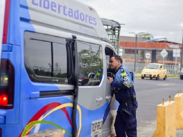 Secretaría de Movilidad de Yopal continúa con los controles pedagógicos sobre la transversal 18