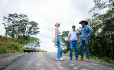 Avanza pavimentación de la vía a la vereda Buenavista Alta