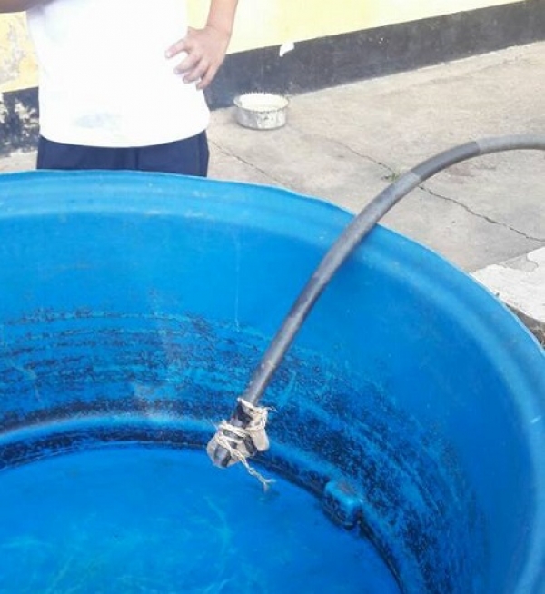 Estudiantes reclaman agua en colegio de San José del Bubuy