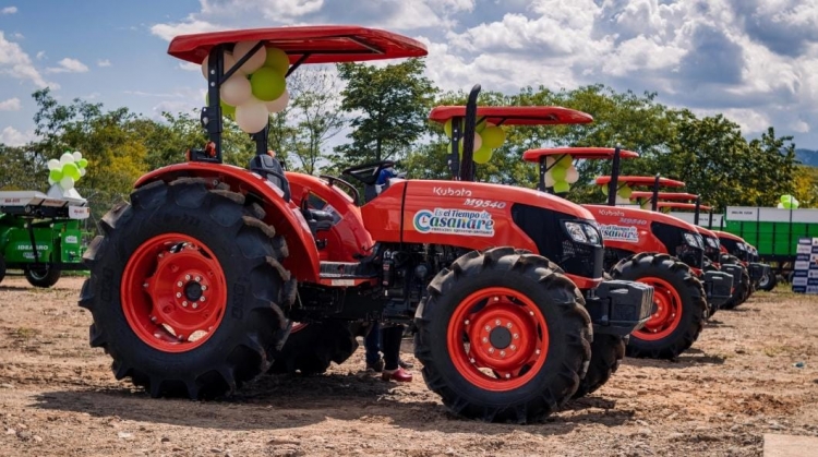 kit de maquinaria agrícola para fortalecer la actividad ganadera en Casanare
