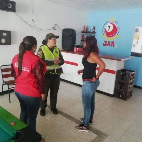 Policía realizó control y prevención a venta de licores a menores en Monterrey