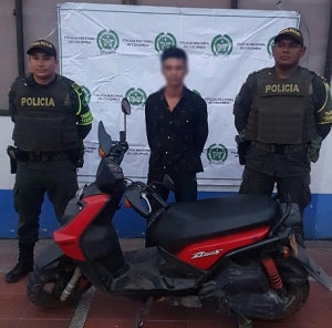 Capturado sujeto que había hurtado motocicleta en El Morro