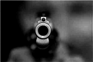 Un hecho violento en Monterrey dejó una persona muerta y otra herida