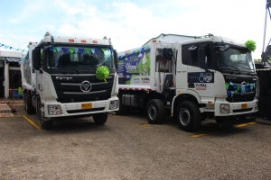 Dos nuevos vehículos recolectores de basura llegaron a Yopal