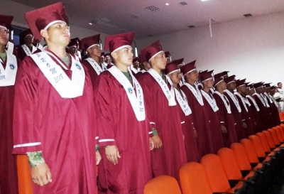 Fueron a prestar su servicio militar y se llevan su título de bachiller