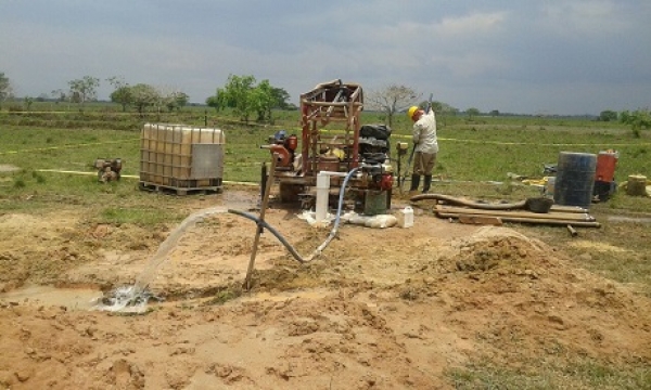 Habitantes de Caño Chiquito sin agua por una deuda de 13 millones de pesos
