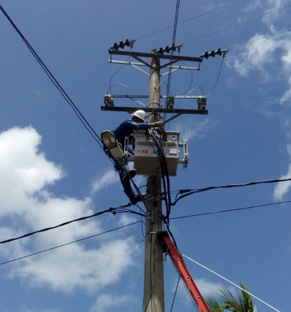 Prográmese para las suspensiones de energía en Aguazul y Maní