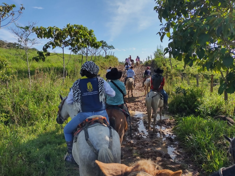 Socializaron en Támara la reconstrucción de una vía que comunica a 14 veredas de este municipio con Paz de Ariporo