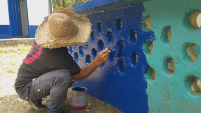 Iniciaron a pintar escuelas en Yopal