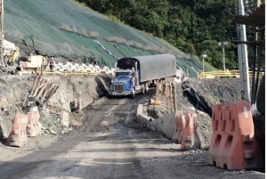 Continúa restricción a la circulación de vehículos de carga en la vía Aguazul- Sogamoso