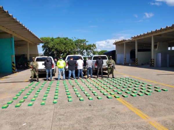 170 kilogramos de clorhidrato de cocaína fueron incautados en vía que comunica a Casanare con Arauca