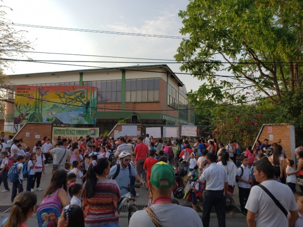 El lunes llegaría personal de vigilancia a Colegio Técnico Ambiental de San Mateo