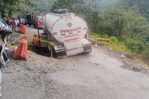 Vía del Cusiana se encuentra cerrada a la altura del kilómetro 66