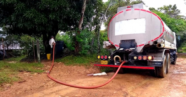 Comunidades rurales, beneficiadas con distribución de agua potable en tiempos de pandemia