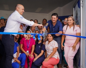 Gobernador Salomón Sanabria entregó el Centro de Salud de Monterrey