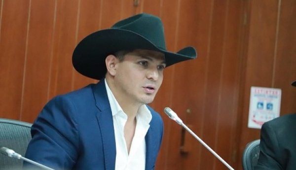 Representante César Ortiz Zorro víctima de ciberdelincuentes