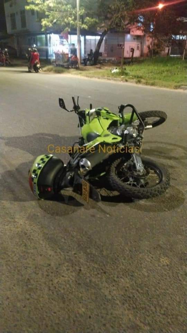 Dos patrulleros de la Policía resultaron heridos tras accidente de tránsito en Llano Lindo en Yopal