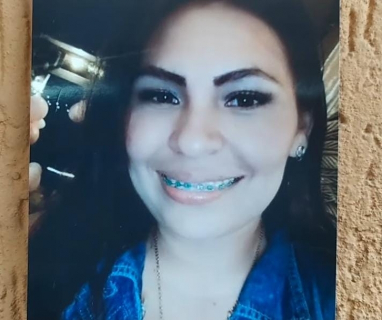 Madre de Angie Bellizia, joven poreña desaparecida en Neiva, acude a la solidaridad de los casanareños para asistir a proceso de reconocimiento de restos encontrados que serían de su hija