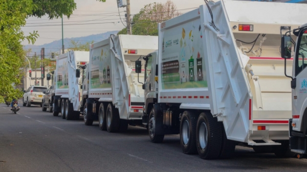 Villanueva, Tauramena, Maní y Orocué recibieron vehículos compactadores de basura