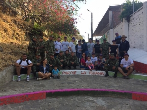 Ejército se vinculó a jornada de embellecimiento del parque La Iguana