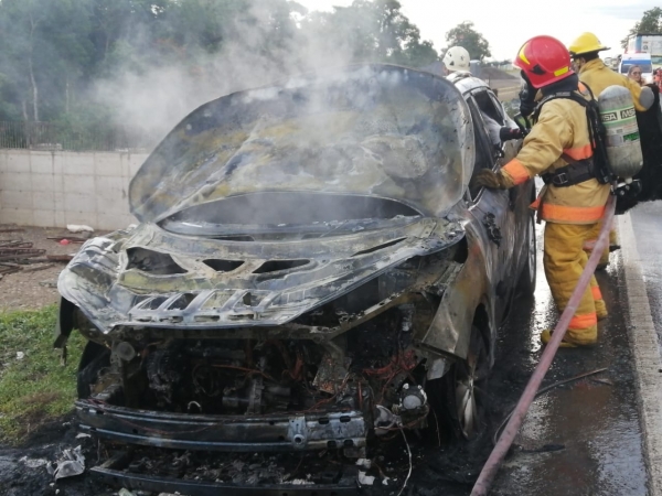 Camioneta se incendió en la vía Aguazul - Yopal