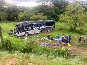 Tragedia en vías de Casanare: dos muertos y 32 heridos deja grave accidente de tránsito