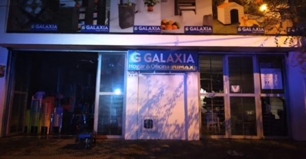 Un corto circuito habría generado incendio en mueblería Galaxia de Yopal